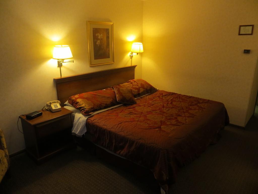 Ripon Welcome Inn And Suites Habitación foto